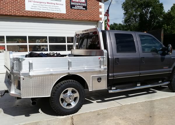 Custom Truck Body and Truck Bed Sales & Services
